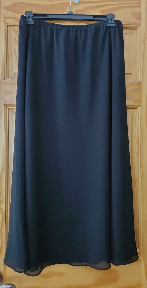MSK Long Evening skirt size 20W
